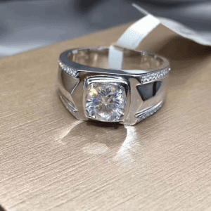 14K White Gold Classic Round Shape Moissanite Gold Ring