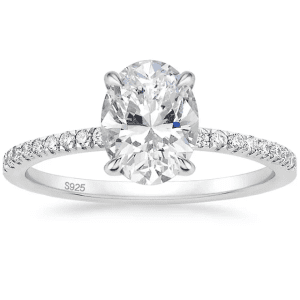 3 Carat S925 Sterling Silver oval cut cubic zirconia ring