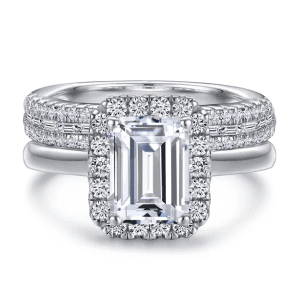 S925 Sterling Silver cubic zirconia brilliant cut sterling silver ring with halo. Cubic Zirconia eternity band